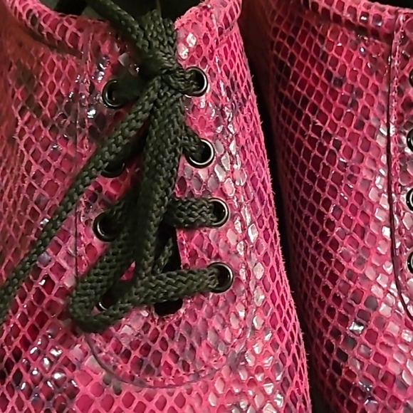 Stuart Weitzman Burgundy Snake Print Lace Up Shoes - Picture 6 of 10